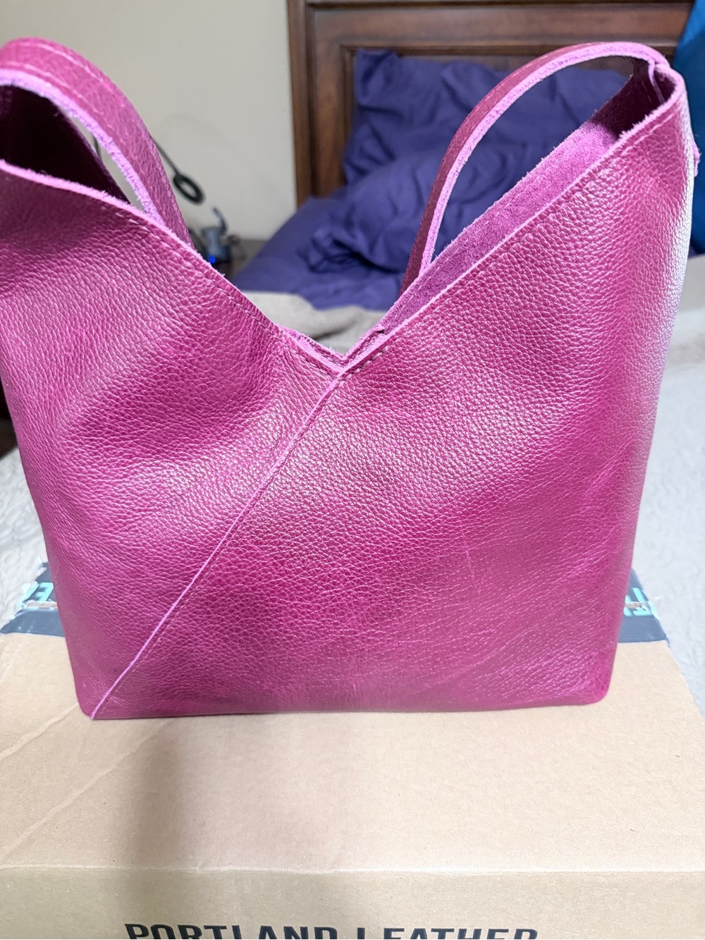 Portland Leather Naomi shoulder bag in Orchid with hide stamp Like new - Picture 5 of 16